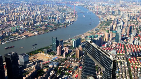 最大的股票配资公司 在深化办学定位中突出特色优势！陈吉宁在上海大学调研高校综合改革工作